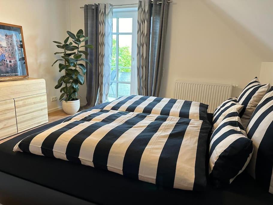 Neuwertige Gemuetliche Wohnung Rieden  Esterno foto